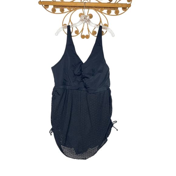 Cacique one piece black swimsuit 26 - Picture 2 of 6